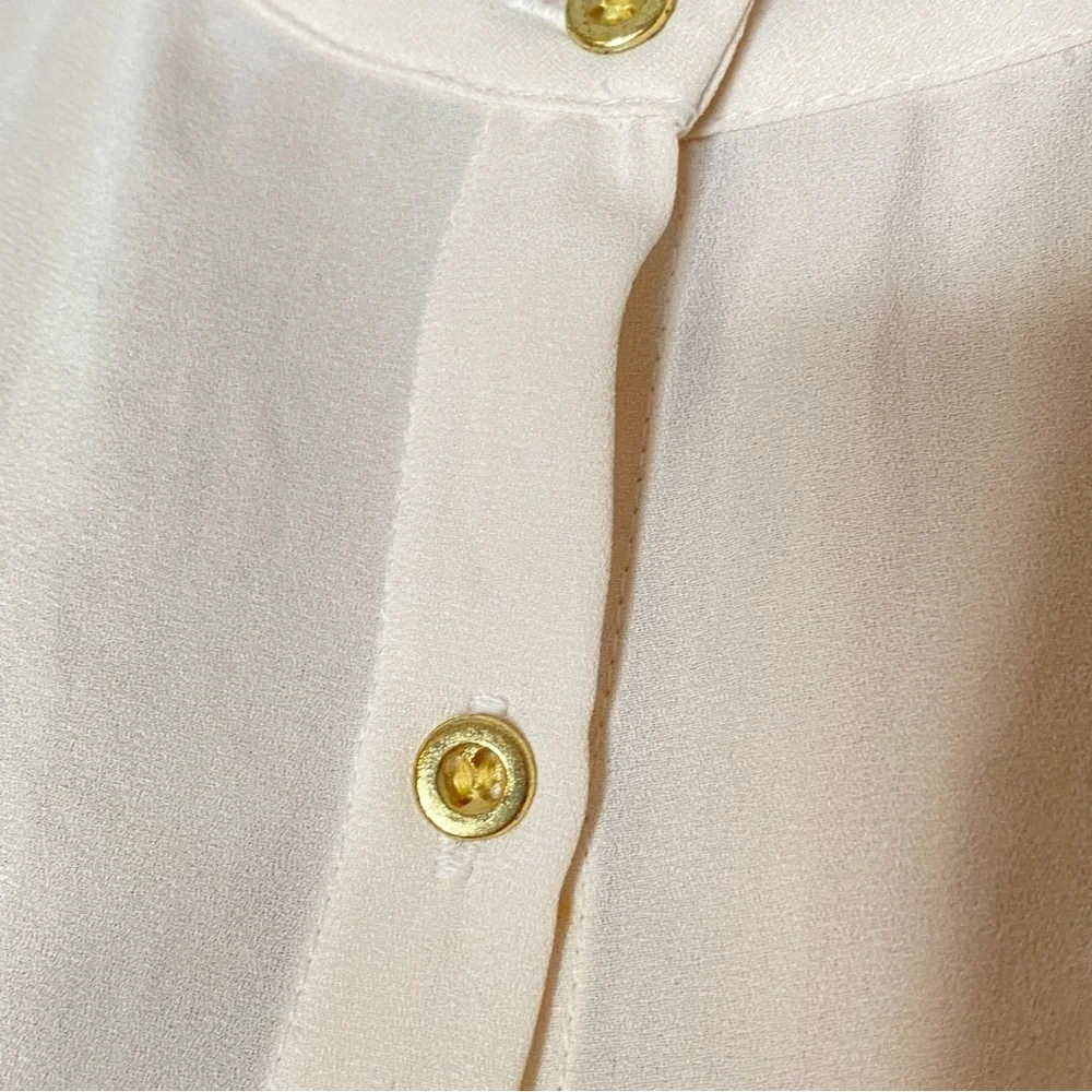 FOREVER 21 Women's Classy Cream Button-Up Blouse US M - Picture 3 of 10